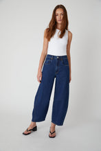 Load image into Gallery viewer, Deep Down Jeans