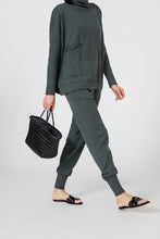 Load image into Gallery viewer, 8811 Bamboo Triple Jump Small Bag