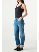Load image into Gallery viewer, Camryn Jeans in Magnetic Wash