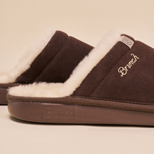 Load image into Gallery viewer, Essential Suede Shearling