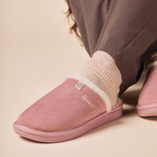 Load image into Gallery viewer, Essential Suede Shearling