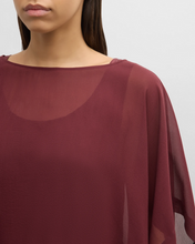 Load image into Gallery viewer, Bateau Neck Cropped Top Wine
