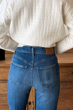 Load image into Gallery viewer, Treasure Straight - Open Sky