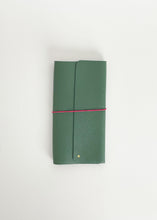 Load image into Gallery viewer, Traveler Leather Journal