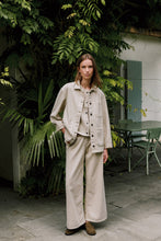Load image into Gallery viewer, Twill Jacket - Crema