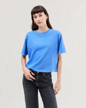 Load image into Gallery viewer, Relaxed Crop Tee - Pop Blue
