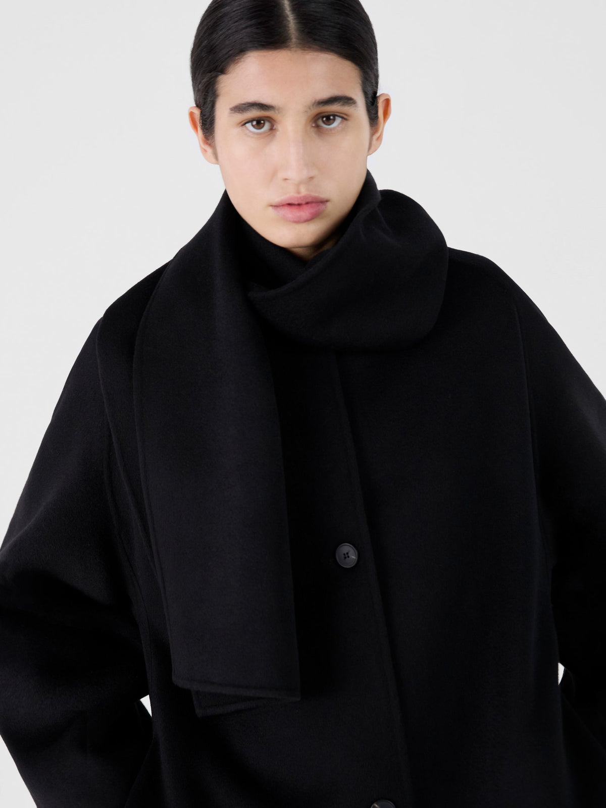 Uma Long Coat Black