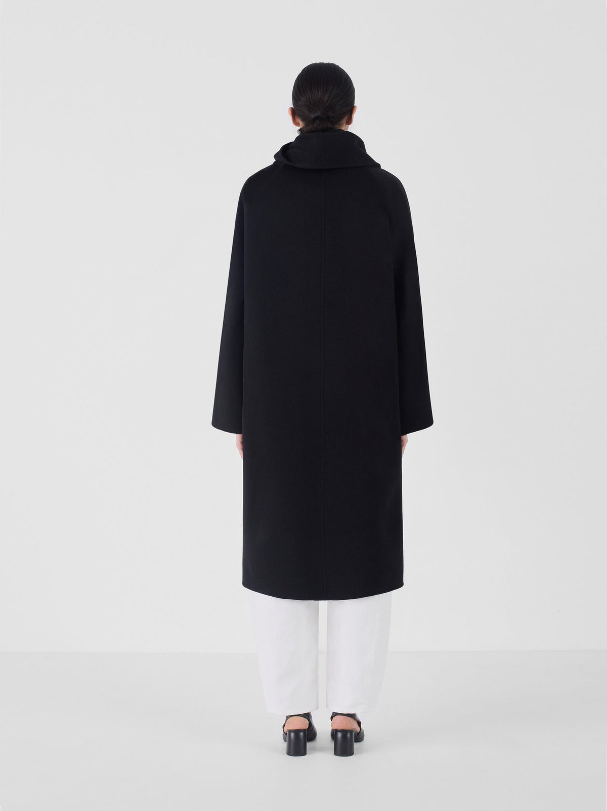 Uma Long Coat Black