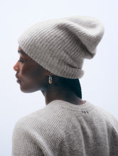 Load image into Gallery viewer, Cashmere Beanie
