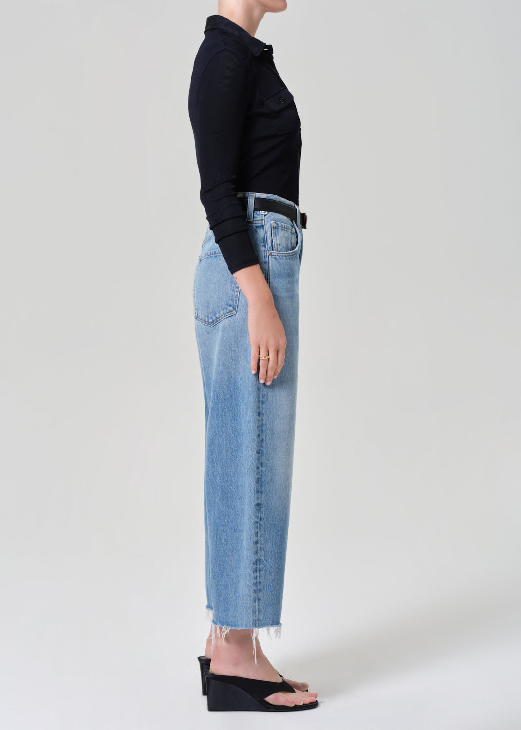 Ayla Raw Hem Crop Jean