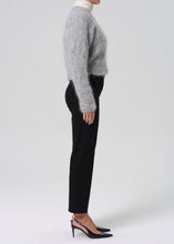 Load image into Gallery viewer, Delfina Straight Leg Jeans
