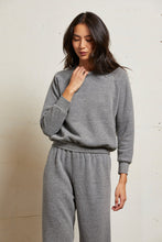 Load image into Gallery viewer, Lennon Fleece Shrunken Raglan Sweatshirt - Dark Heather Grey
