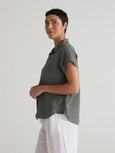 Load image into Gallery viewer, Short Sleeve Pocket Shirt - Clay
