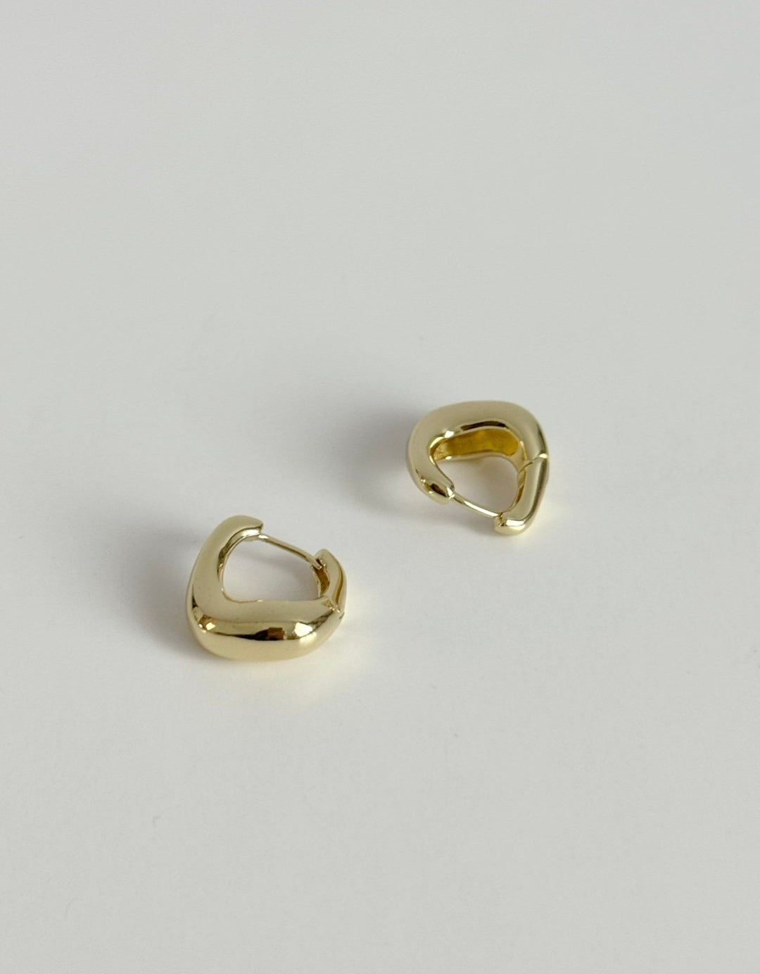 Le Sculpt Chubby Hoops