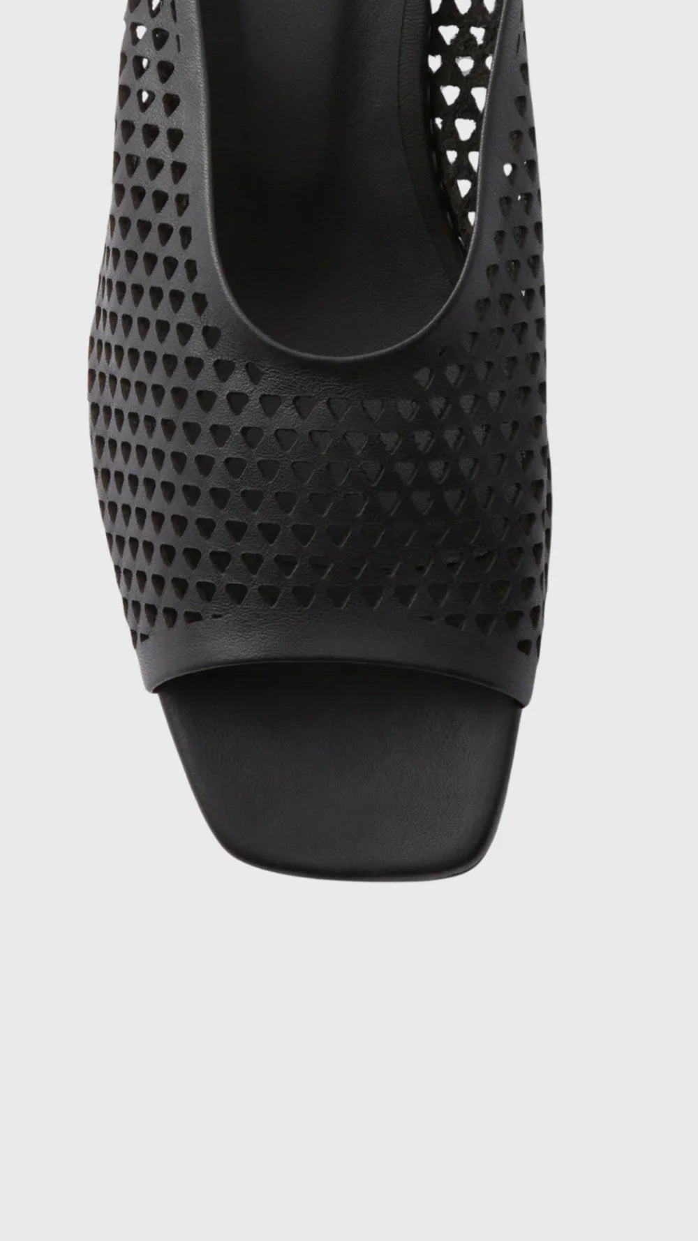 Balant Wedge Black