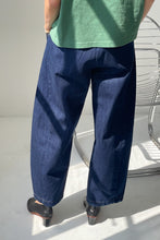 Load image into Gallery viewer, Arc Pant

