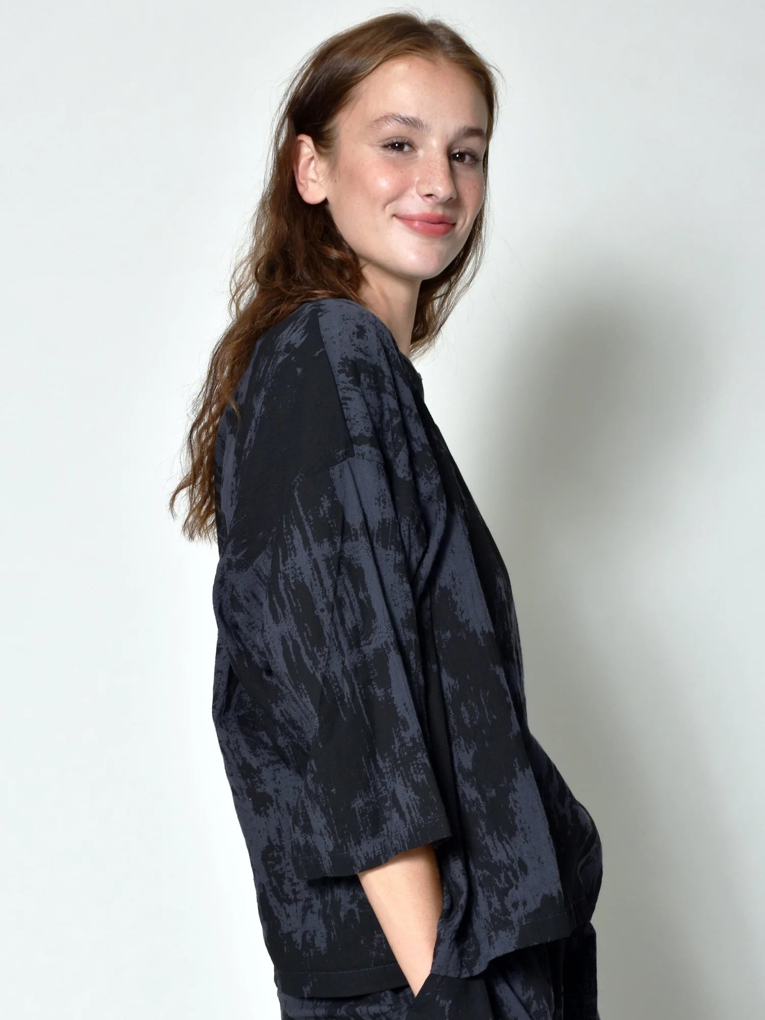 Batwing Charcoal
