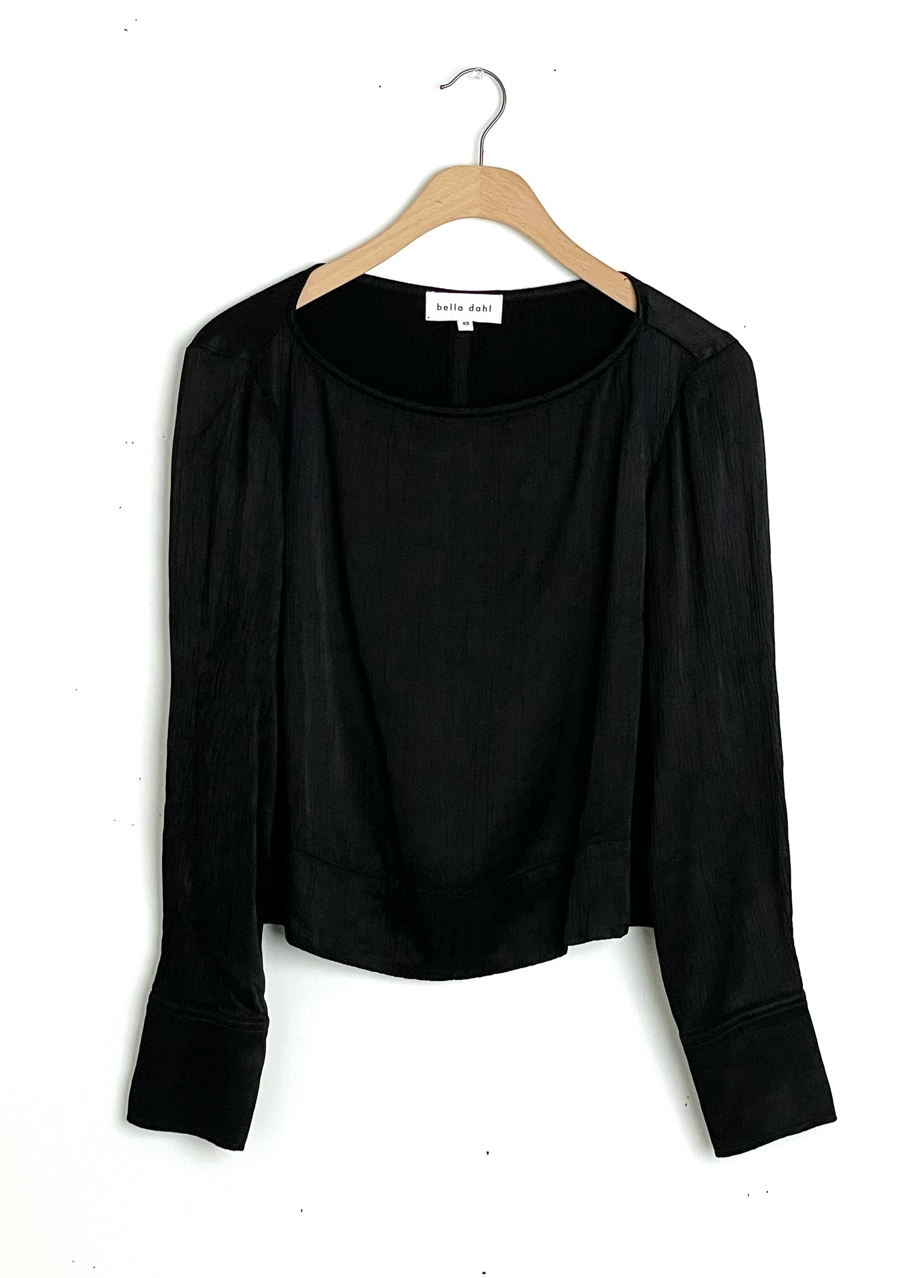 Long Sleeve Split Back Pullover