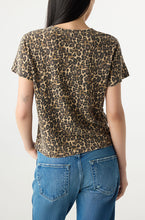 Load image into Gallery viewer, Love Tee - Leopard

