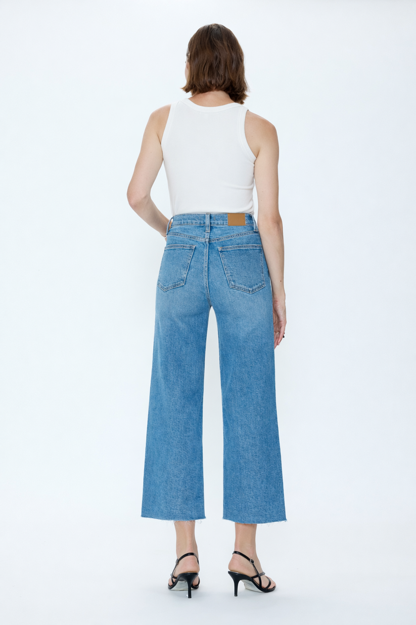 Lana Crop Wide Leg