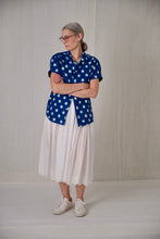 Load image into Gallery viewer, Pleat Sleeve Blouse

