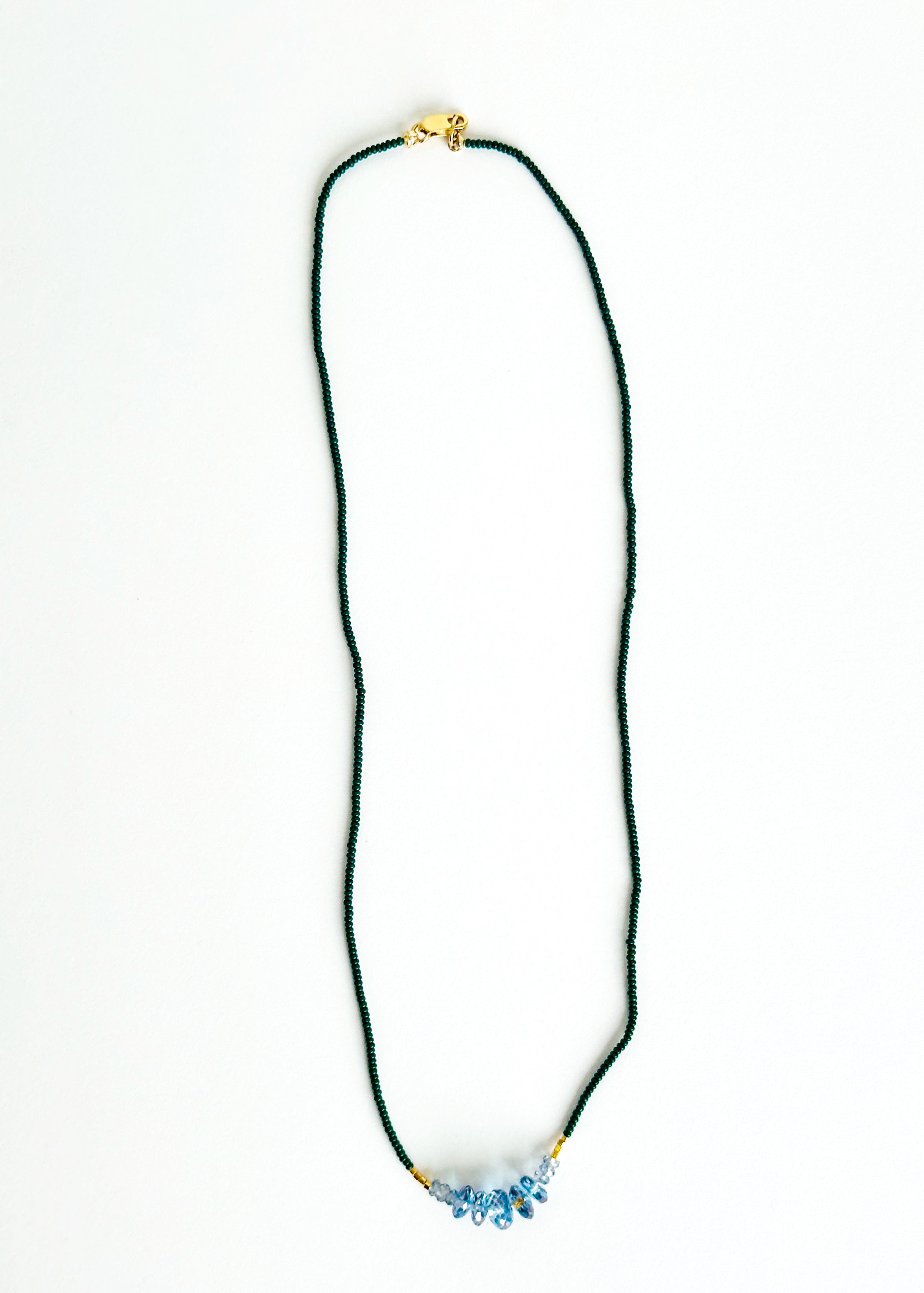 Dark Green, GV & Mystic Quartz Necklace