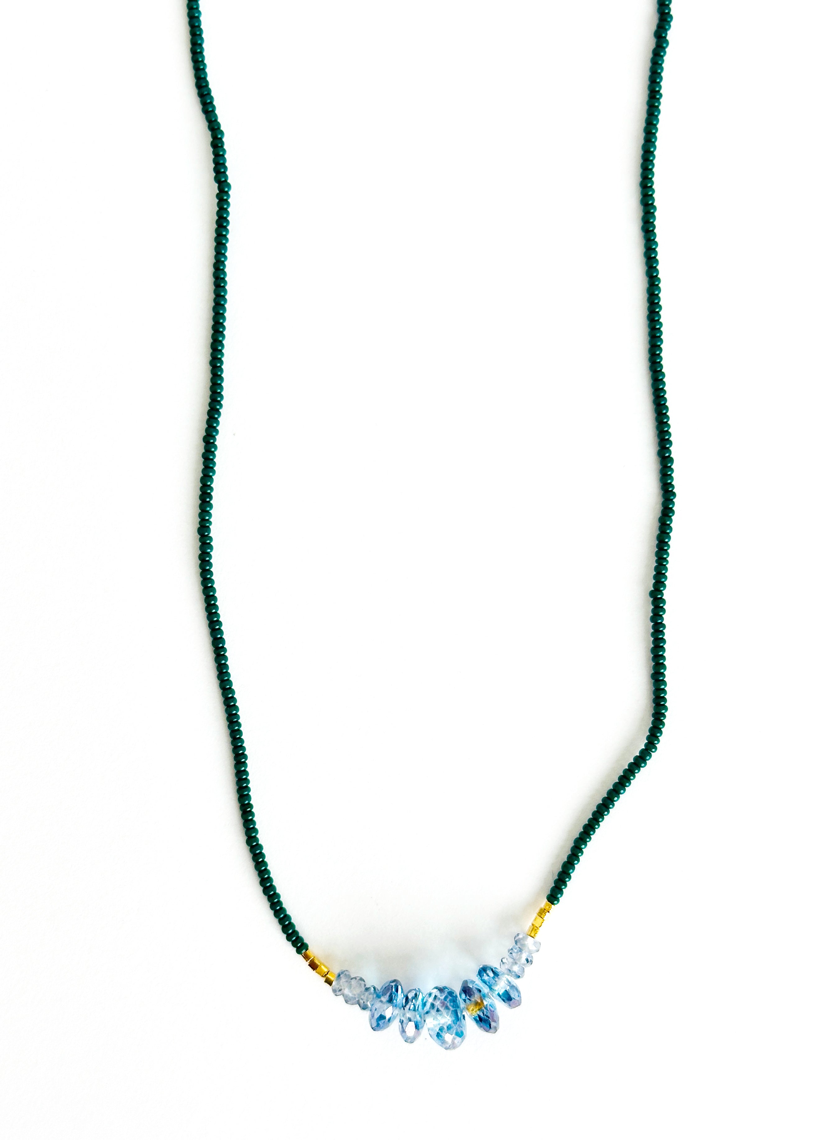 Dark Green, GV & Mystic Quartz Necklace