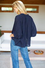 Load image into Gallery viewer, Mandarin Collar Top OS
