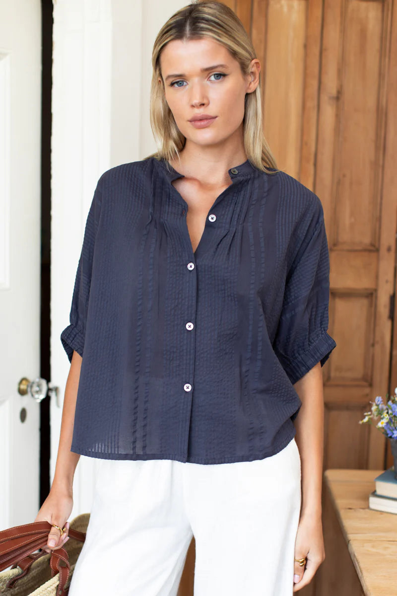 Mandarin Collar Top in 100% Cotton Seersucker