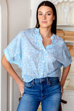 Load image into Gallery viewer, Mandarin Collar Top - Geo Flower Blue OS
