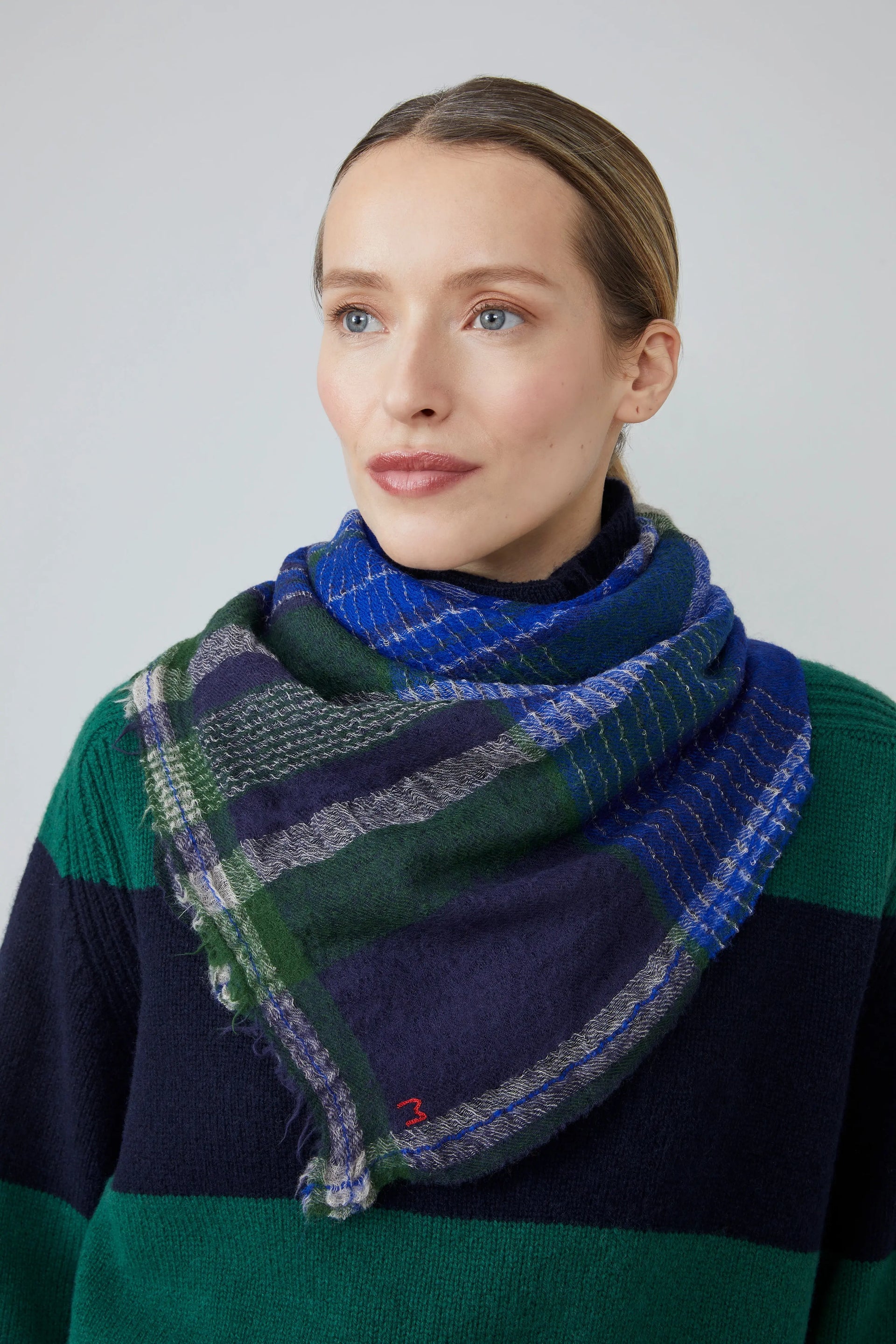 Scarf N°752 - Royal Blue