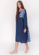 Load image into Gallery viewer, Olimpia Patchwork Dress OS
