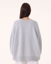 Load image into Gallery viewer, Cashmere Diane Pullover  Bouleau
