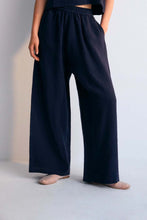 Load image into Gallery viewer, Hera Pants Navy
