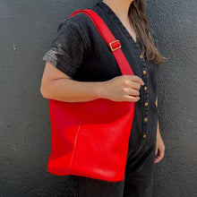 Load image into Gallery viewer, Leather Bucket Bag
