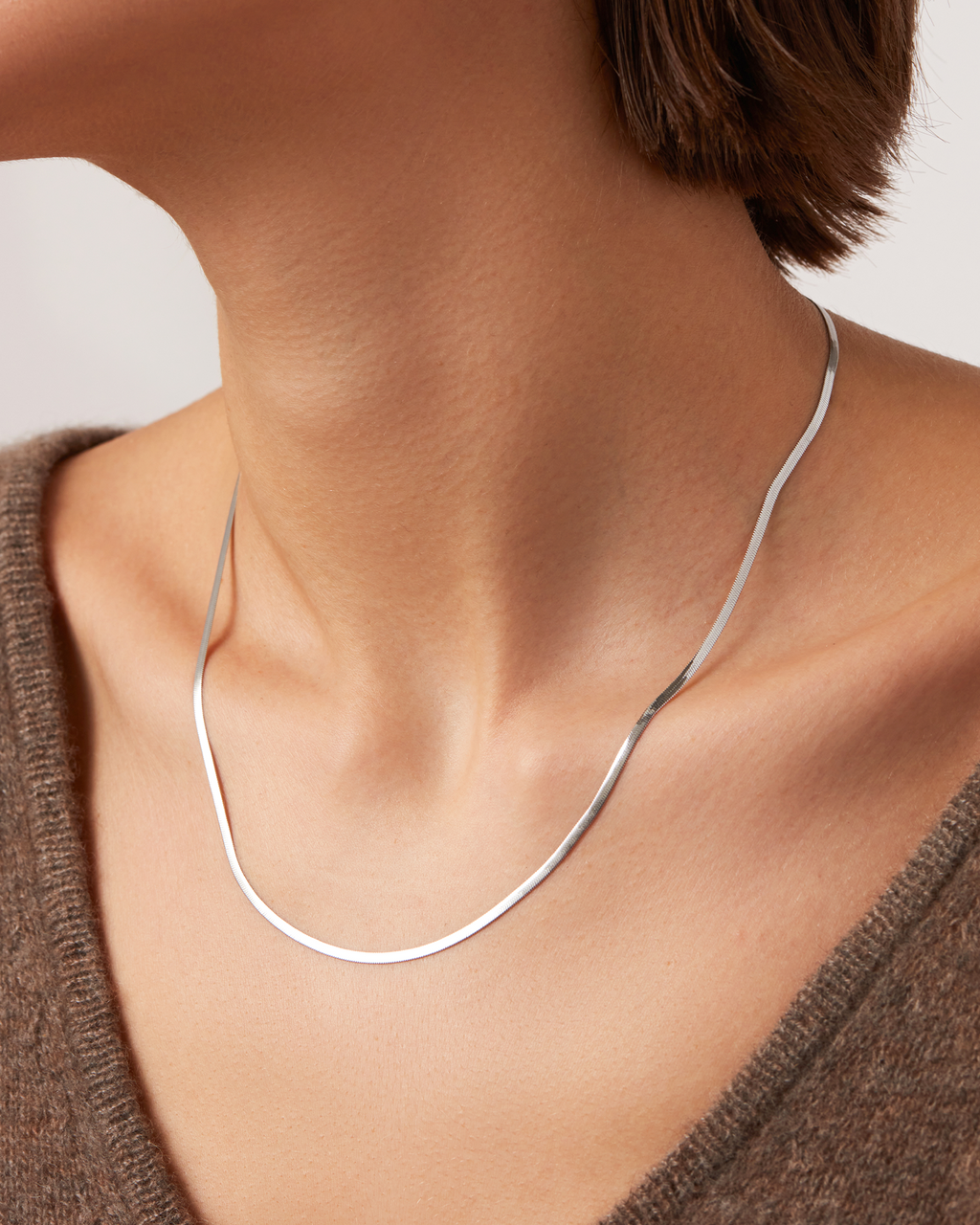 Zeina Slim Chain Platinum