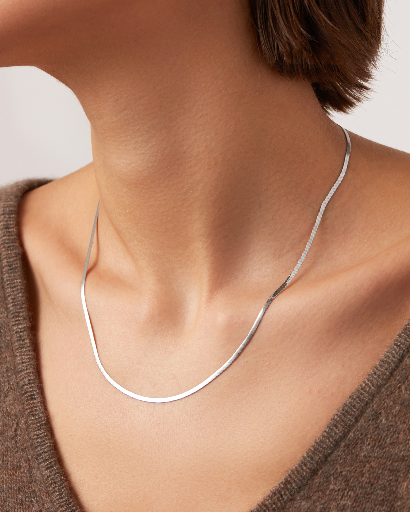 Zeina Slim Chain Platinum