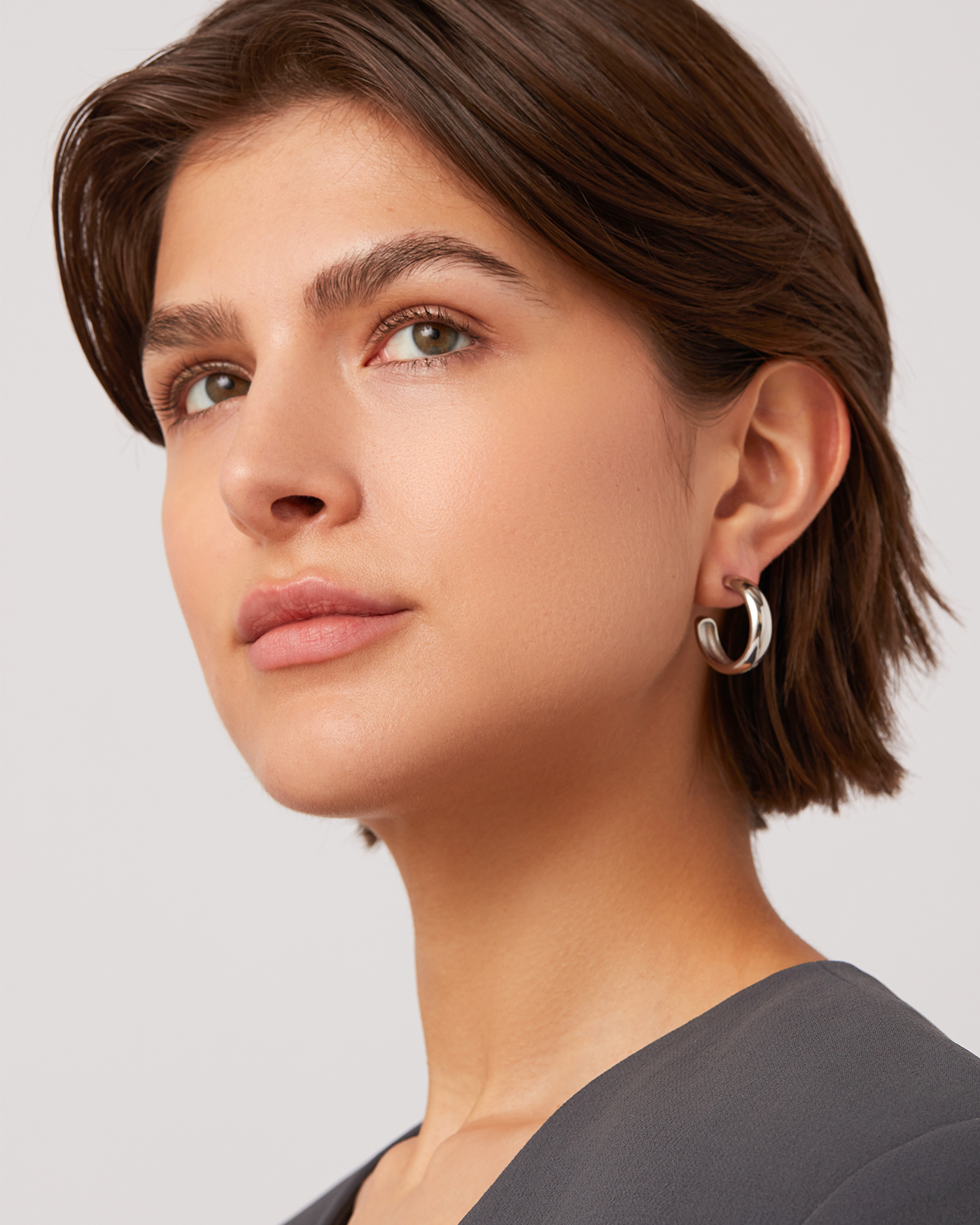 Staple Hoops Medium Platinum