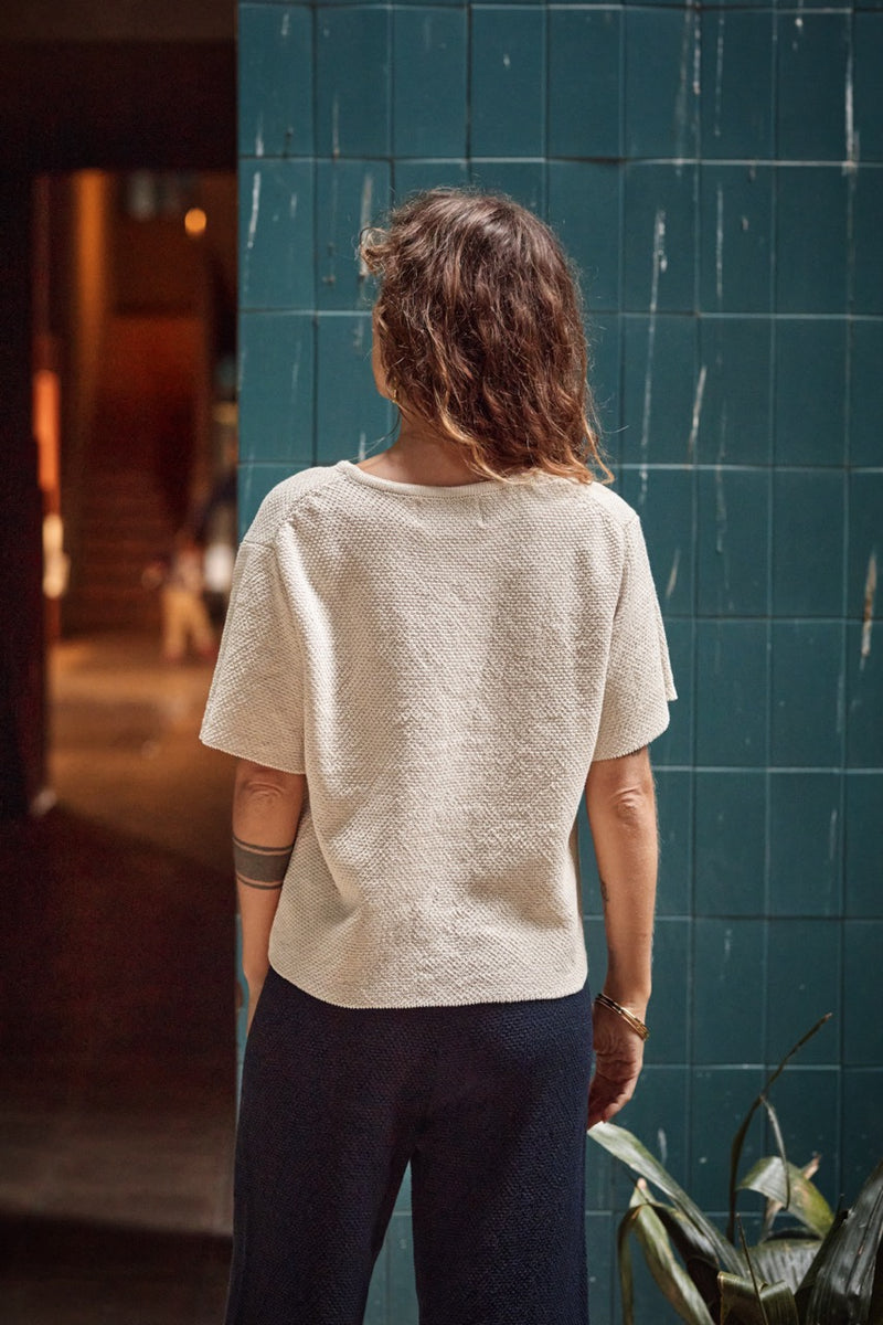 Lea Pullover Tee