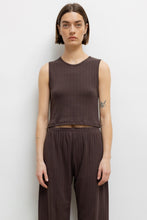 Load image into Gallery viewer, Pointelle Sleeveless Crew - Choco
