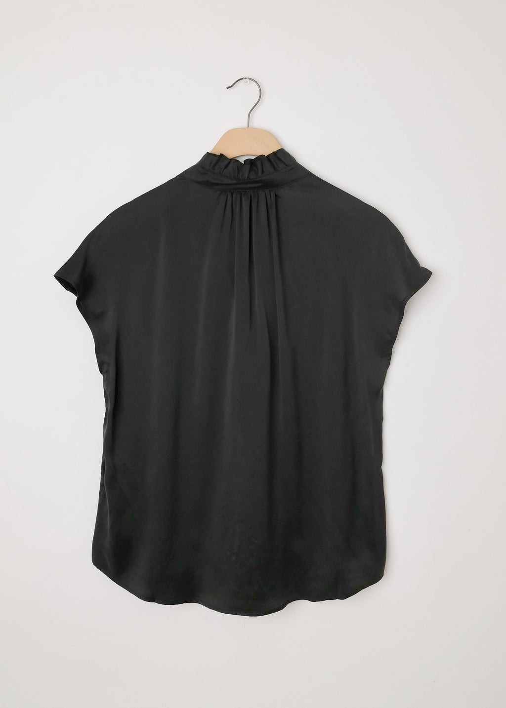 Lanore Top Black Charm