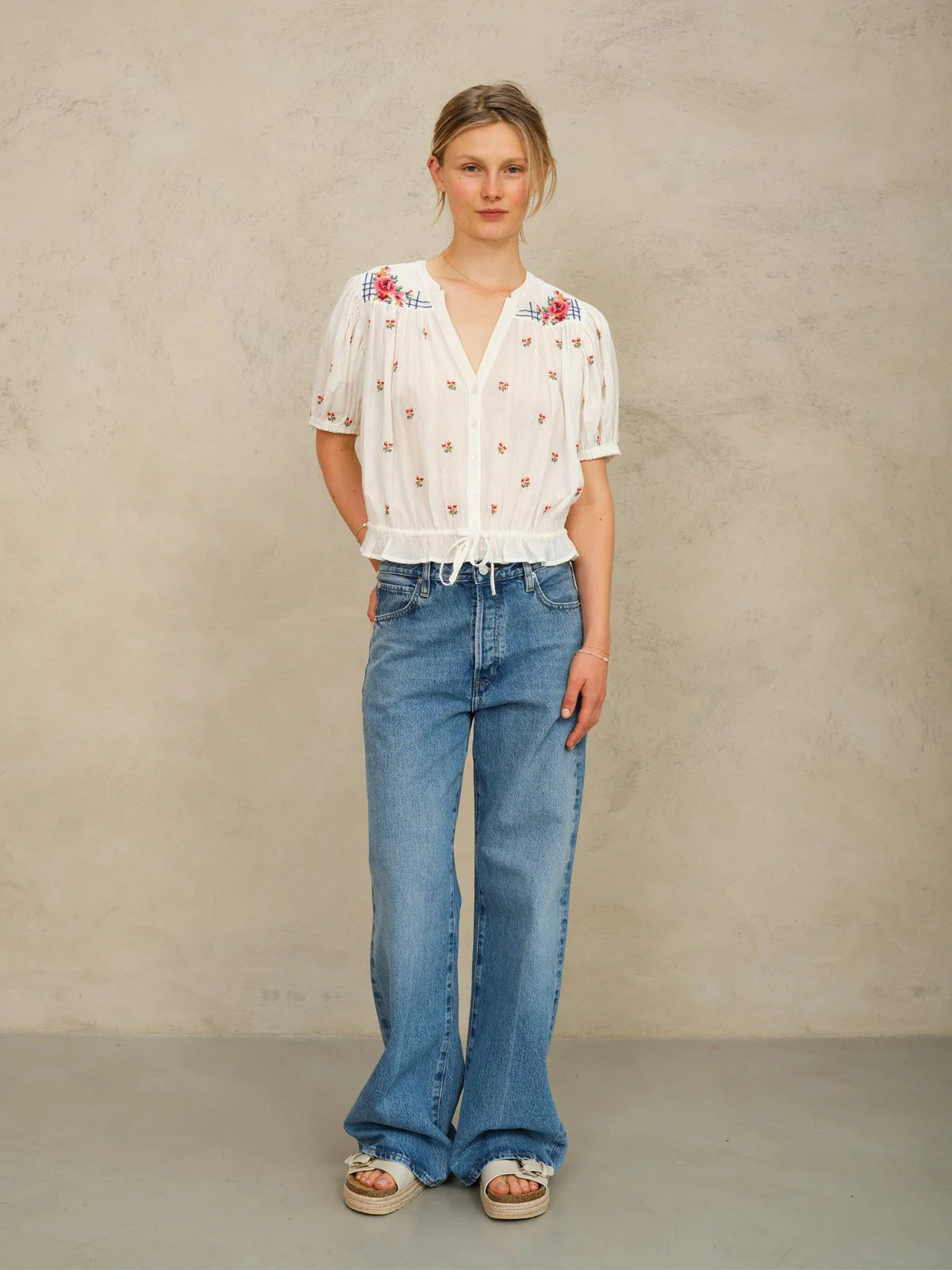 Harlie Emb S/S Top Ecru/Multi
