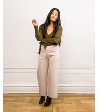 Load image into Gallery viewer, Simone Wide Crop Pants
