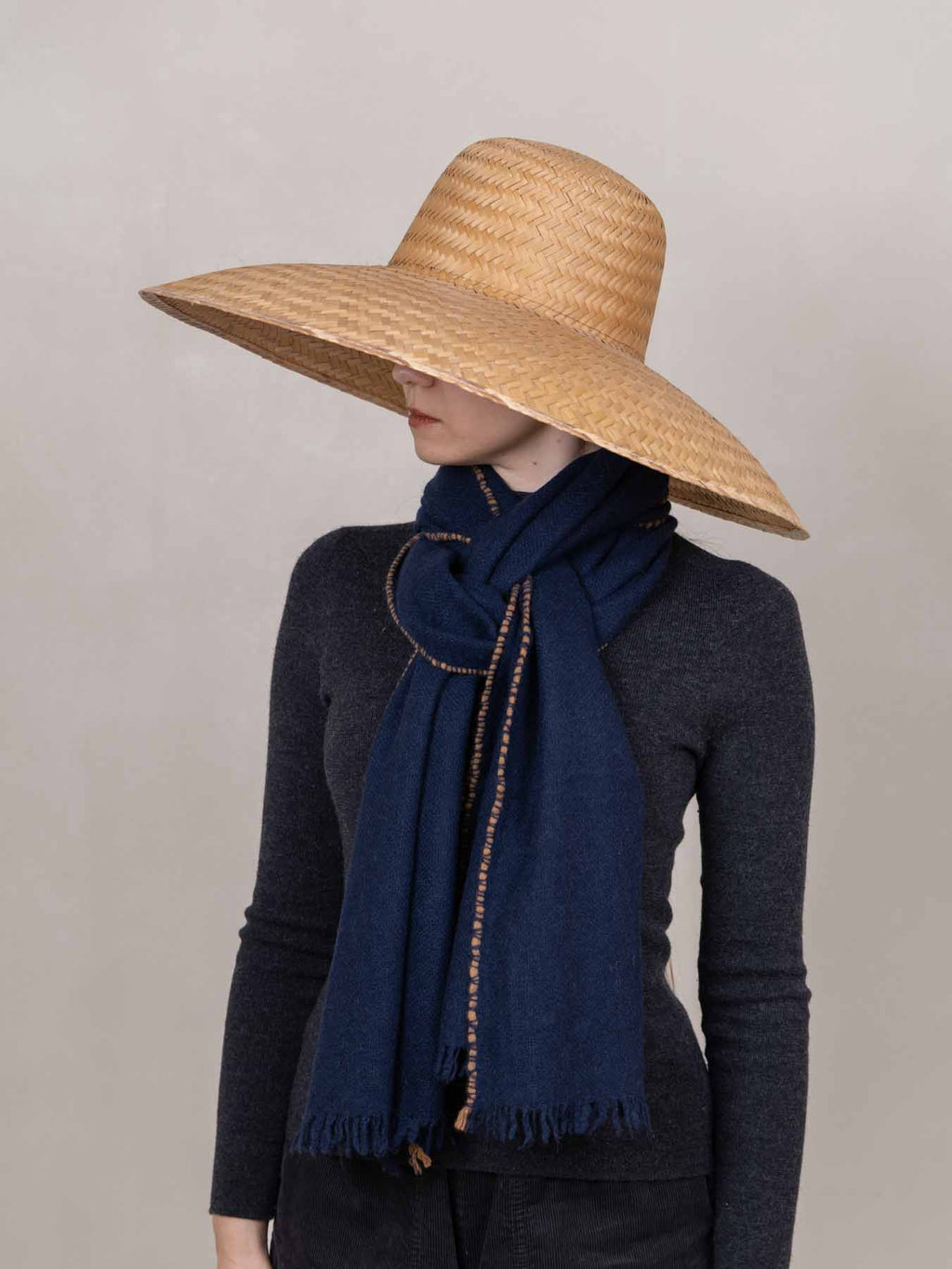 Cashmere Weaver Scarf Navy