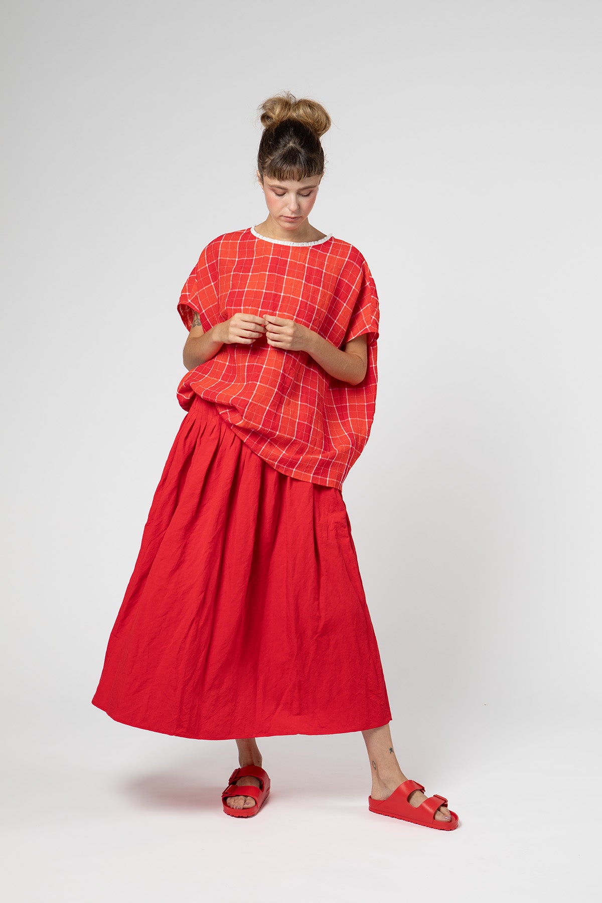Ruffle Edge Trim Plaid Top