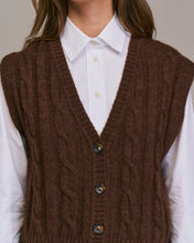 Load image into Gallery viewer, Pesto Pull - Camel
