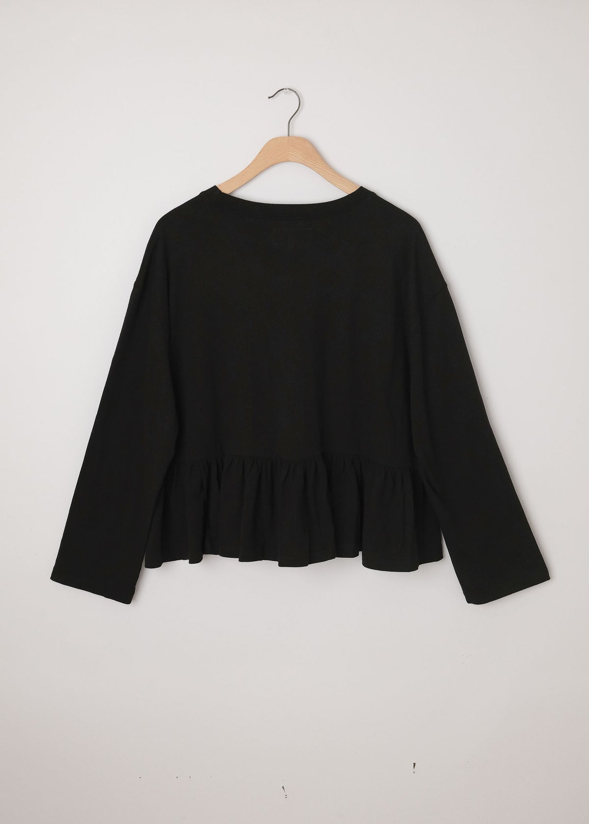 Long Sleeve Ruffle Tee True Black