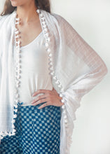 Load image into Gallery viewer, Dupatta Maira Woven Checks - White
