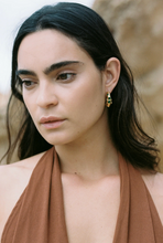 Load image into Gallery viewer, Oren Hoops - Emerald
