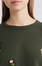 Load image into Gallery viewer, The College Sweatshirt - Woodland Green
